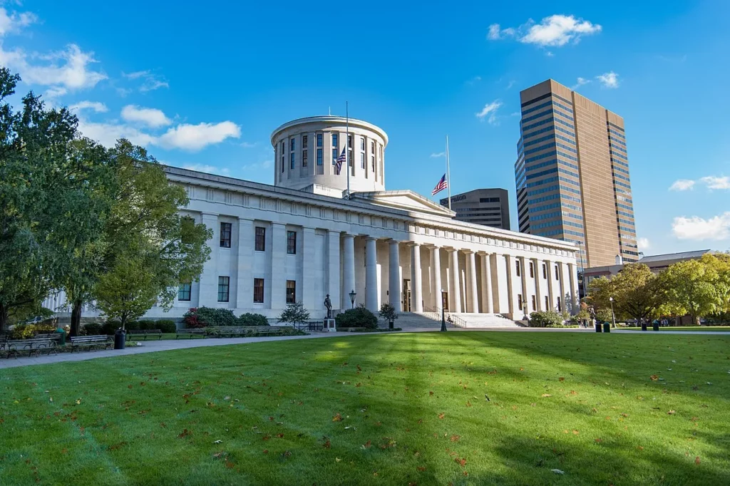Declaring natural gas ‘green energy’ in chicken bill violated Ohio constitution, groups argue