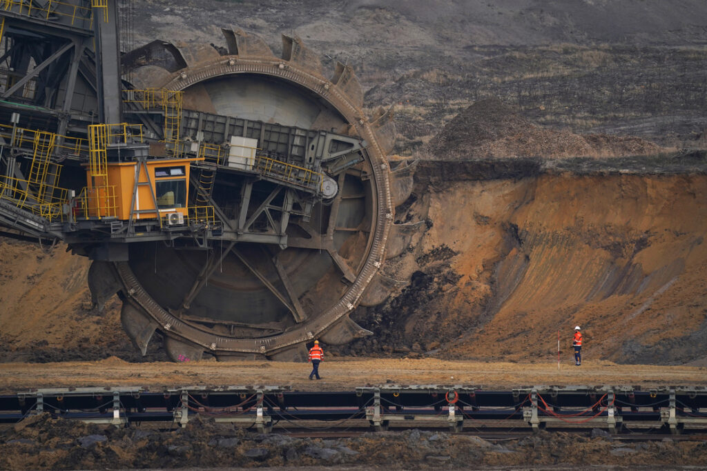 At least 13 projects vie for $1.2B in carbon removal