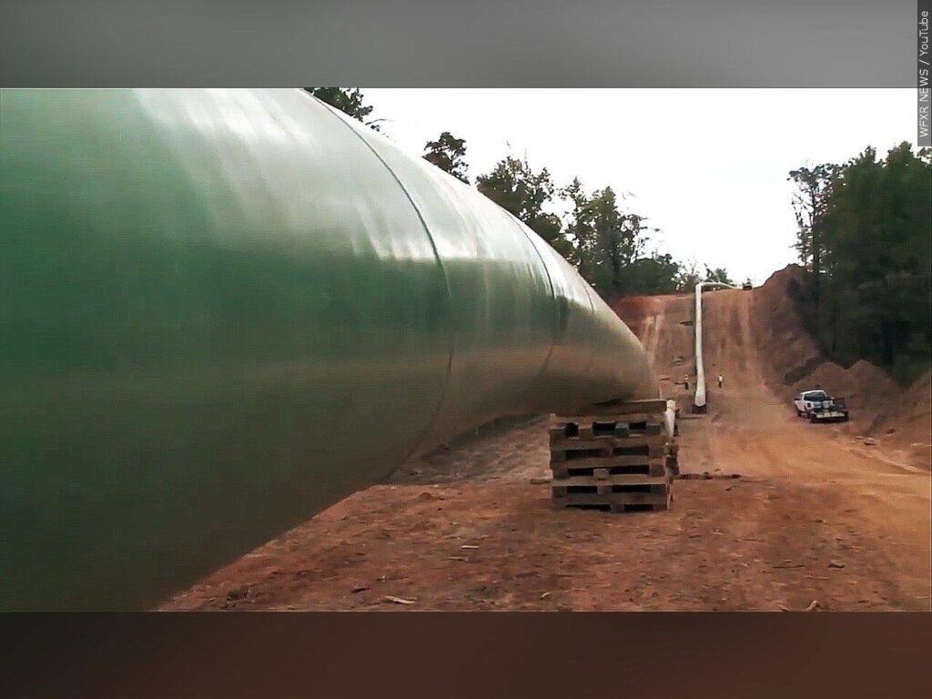 FERC approves wave of gas projects as Democrats fume