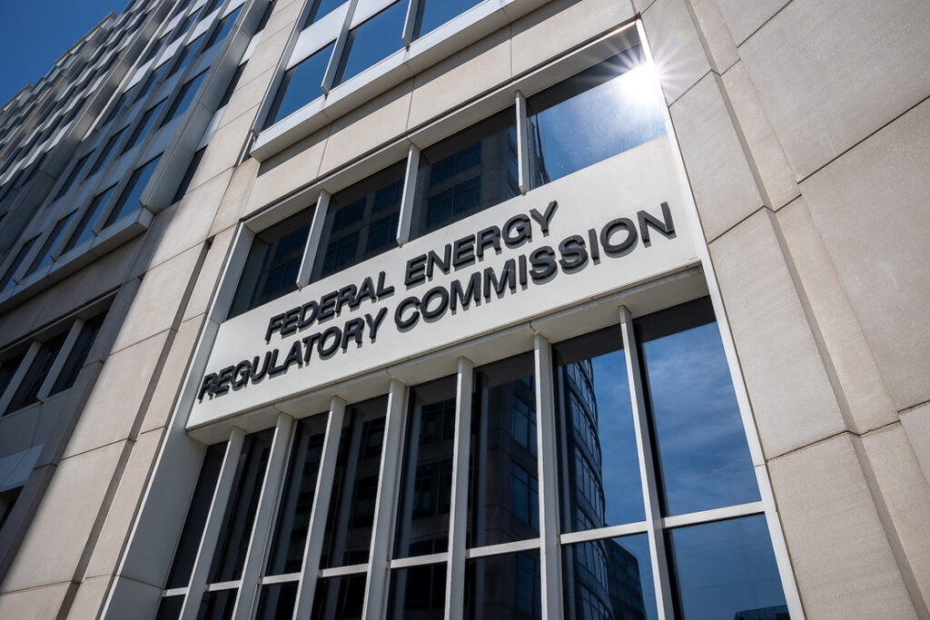 Judges may rule against FERC in gas export fight