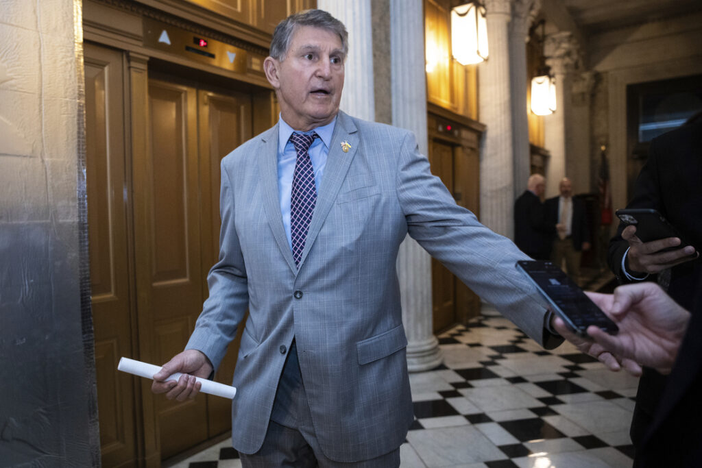 Manchin announces he will not seek reelection