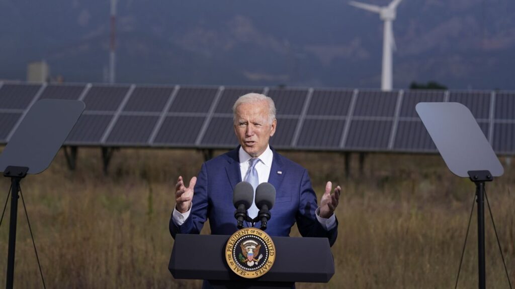 Opinion: Green energy was 2023’s biggest loser. Will Biden and progressives wake up in 2024?