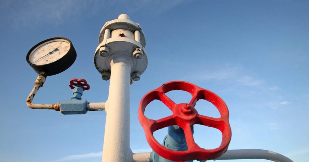 EU wants Azerbaijan to fuel Russian gas pipeline in Ukraine