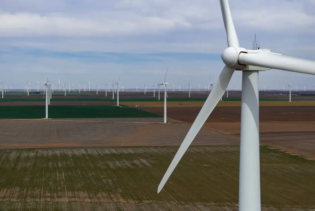 Group sues Texas over law banning state business with firms “boycotting” fossil fuels