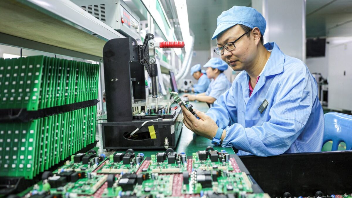 China puts new restrictions on EV battery technology in latest move to ...