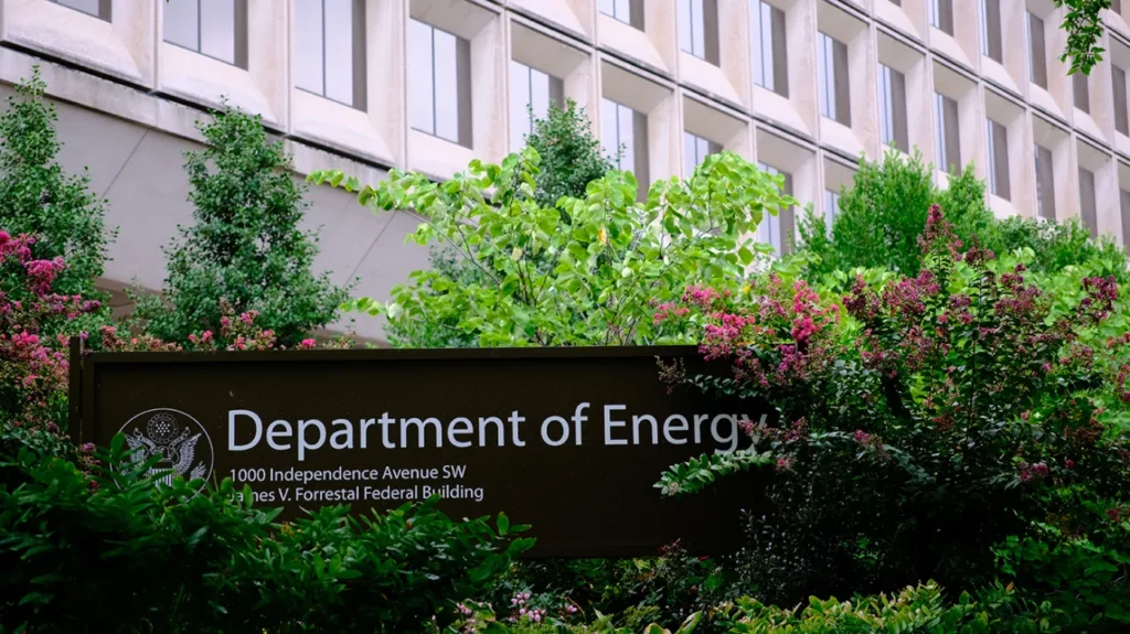 Trump administration puts 1,400 nuclear staffers on furlough due to government shutdown