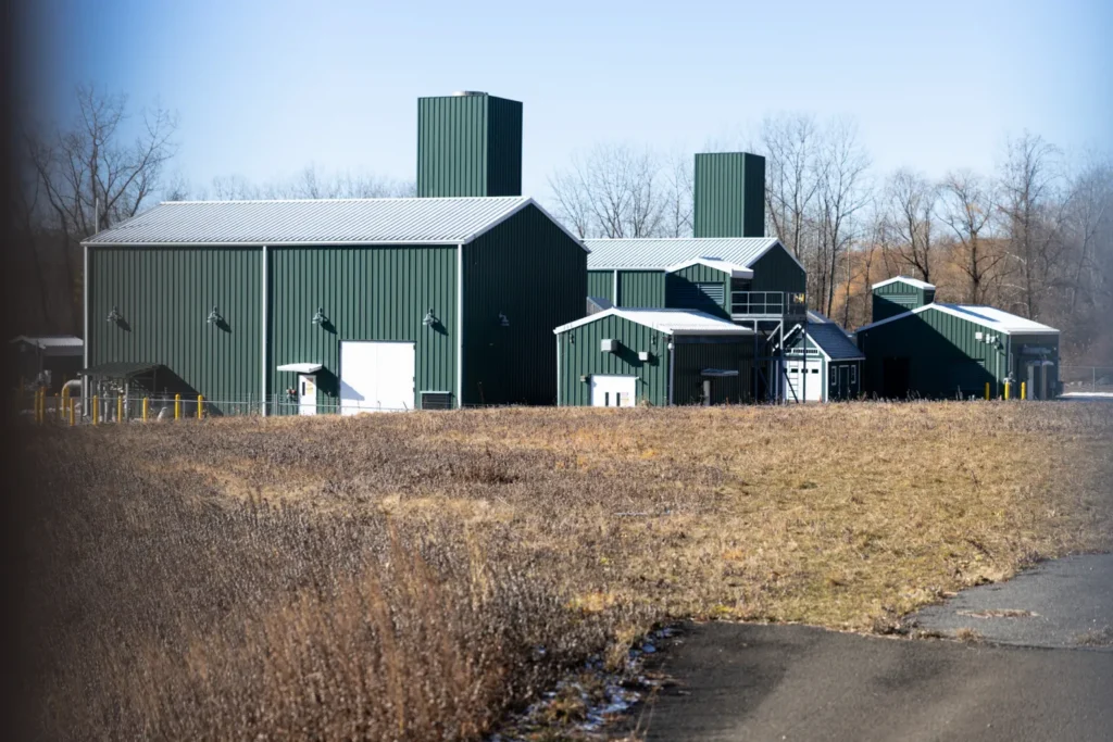 In Connecticut, opposition to Iroquois natural gas project crosses party lines
