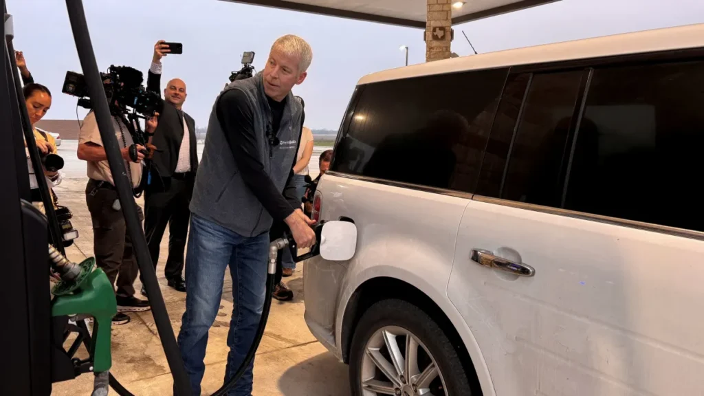 Energy prices will fall when U.S. destroys Iran’s ability to attack tankers in Strait of Hormuz: Wright
