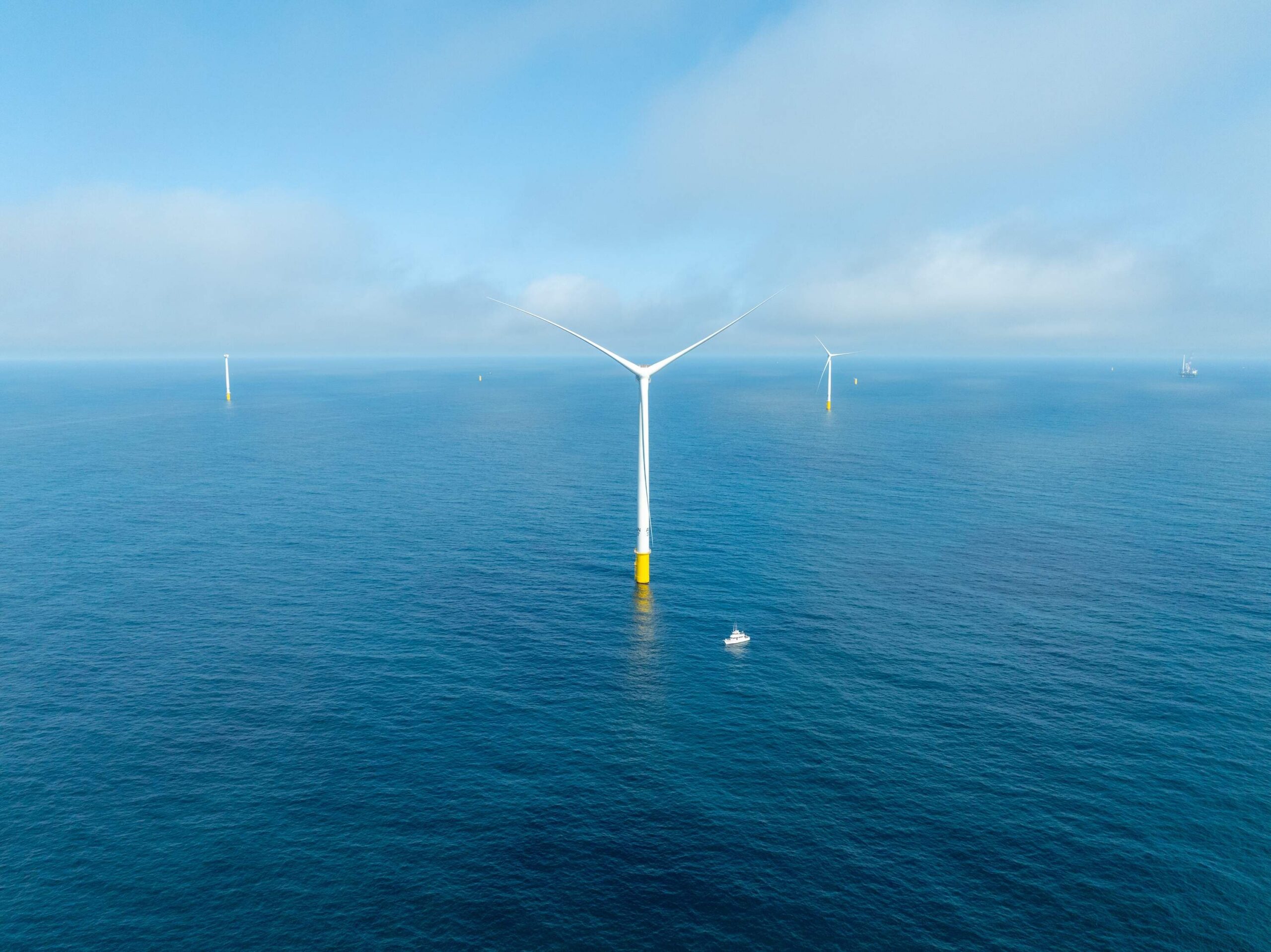 Explore Wind Vineyard Wind, country's first large-scale offshore wind project ...