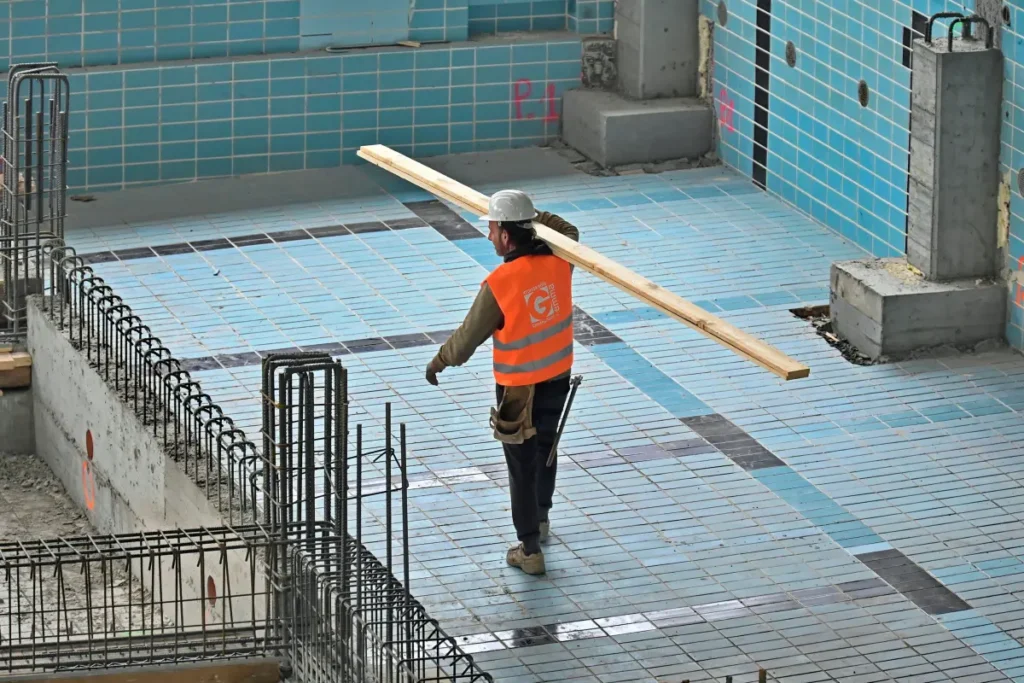 Opinion: California’s green policies destroy blue-collar jobs