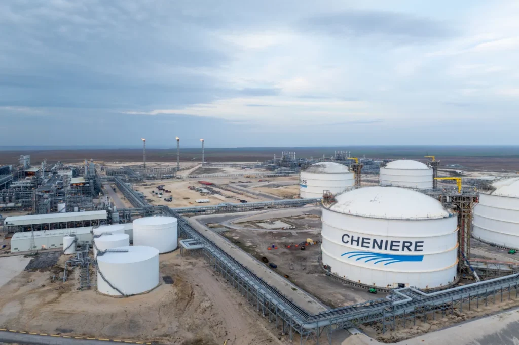The Iran war created a global natural gas shortage — a windfall for U.S. companies