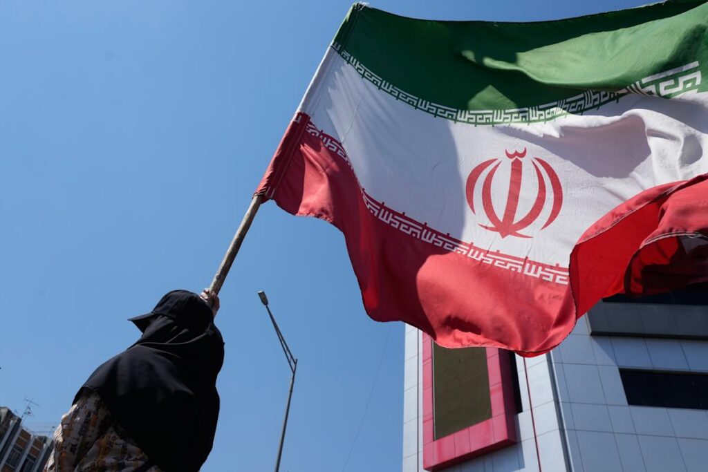 Dow surges 900 points, Nasdaq, S&P 500 soar as Trump suggests deal with Iran is close
